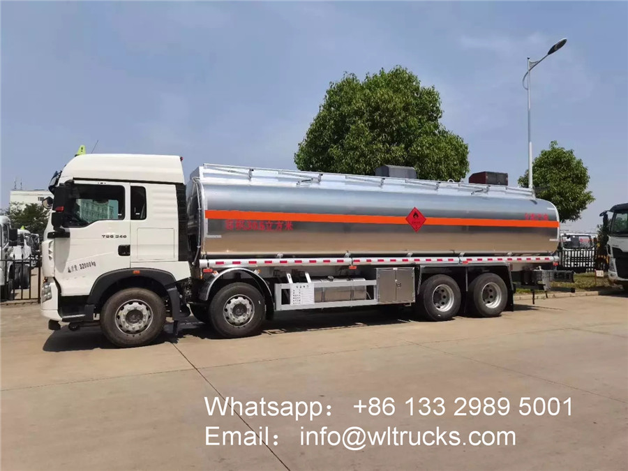 Sinotruk Howo 35000 liter fuel tank truck