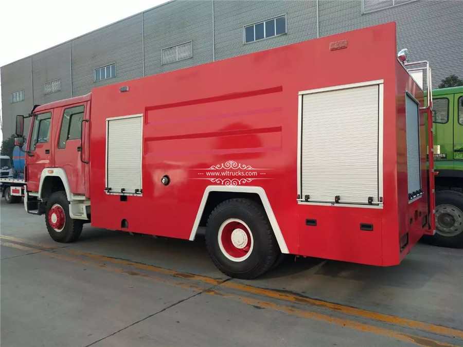 Sinotruk Howo water Foam fire truck