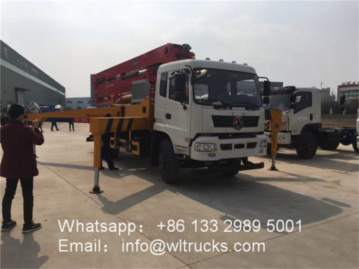 mobile concrete pump truck