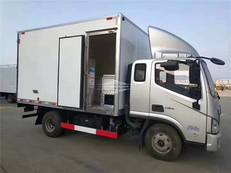 refrigerated transport truck