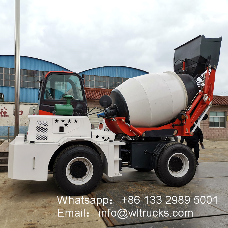 2m3 self loading concrete mixer truck