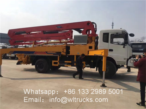 small concrete pump truck