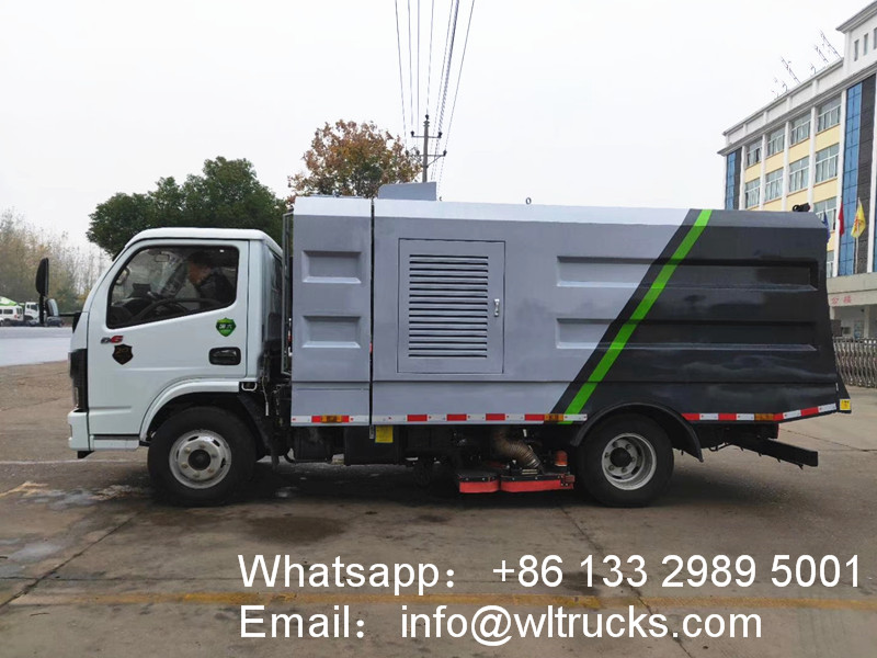 vacuum cleaner truck