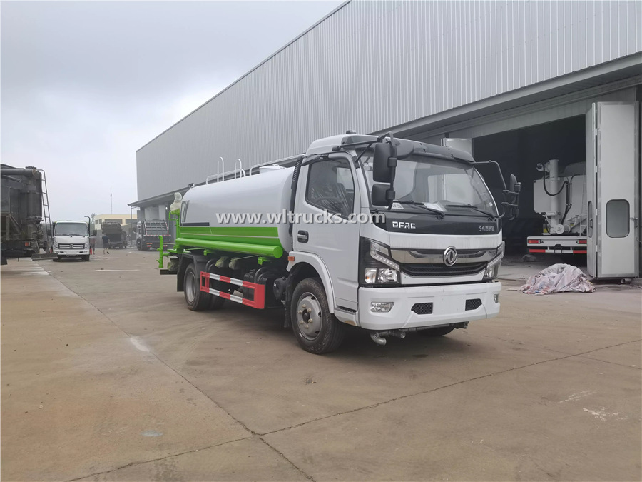 2300 gallon water tanker truck