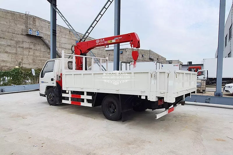 3 mt crane truck