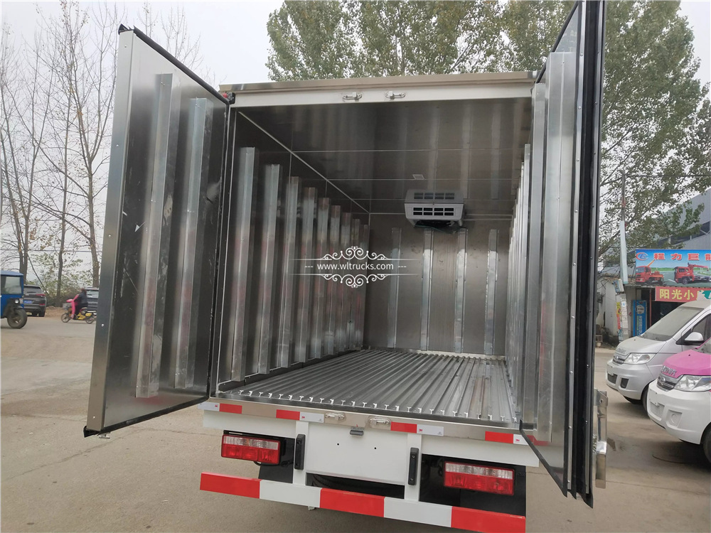 3 ton refrigerated truck
