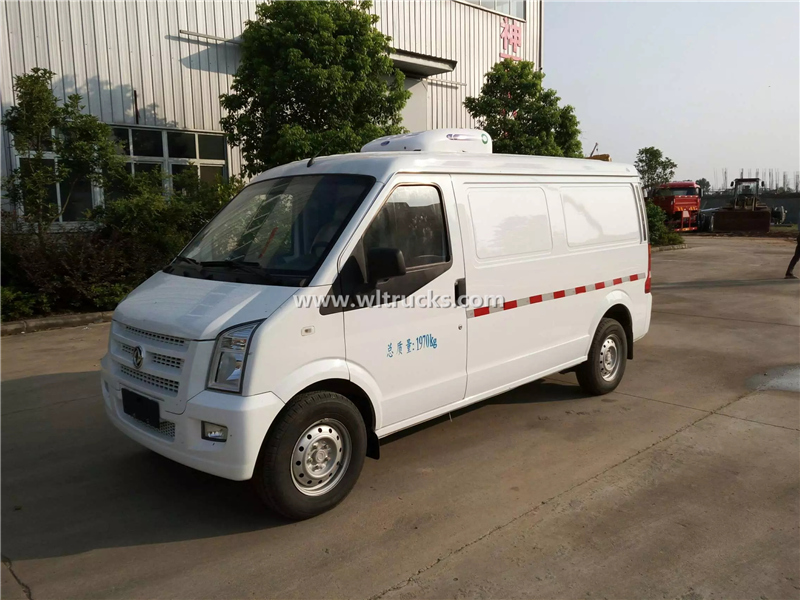 3m3 Minibus freezer truck