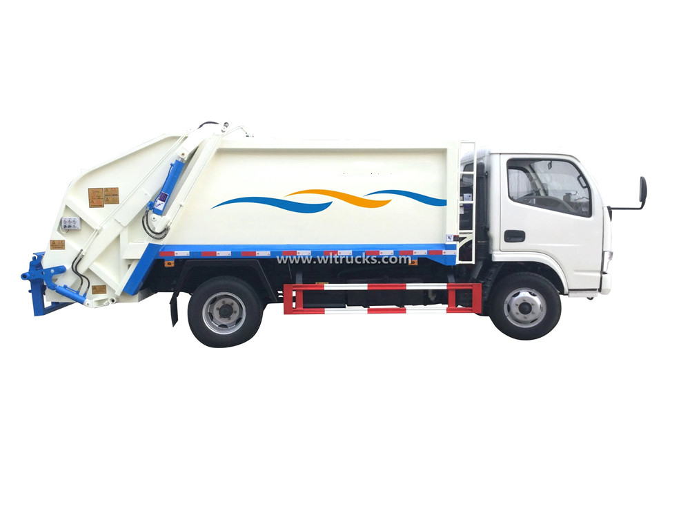 5 tons rear loading garbage compactor truck