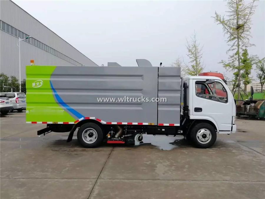 China vacuum cleaner truck