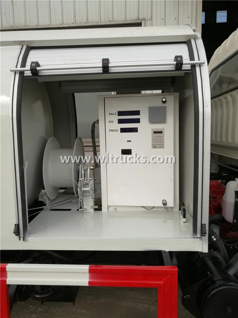 Dongfeng 6cbm Lpg Gas Delivery Truck