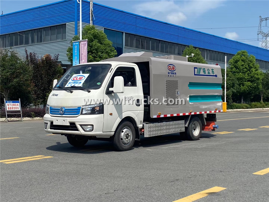 Dongfeng electric small 2 ton sweeping truck