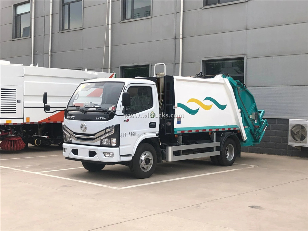 Dongfeng rear loading garbage compactor truck