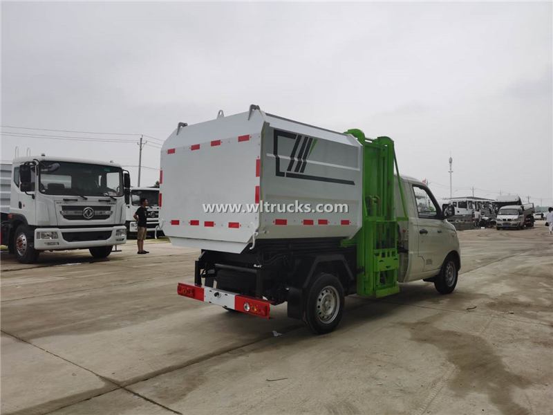 Foton small 3cbm hanging bucket garbage truck