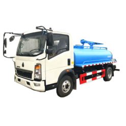 HOWO 5000liters septic tank truck