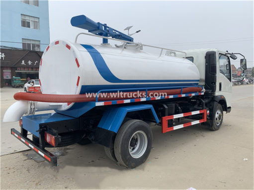 Howo 8000 liter vacuum fecal suction truck