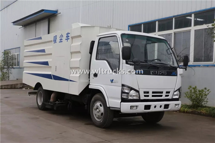 ISUZU 5M3 vacuum cleaner sweeper truck