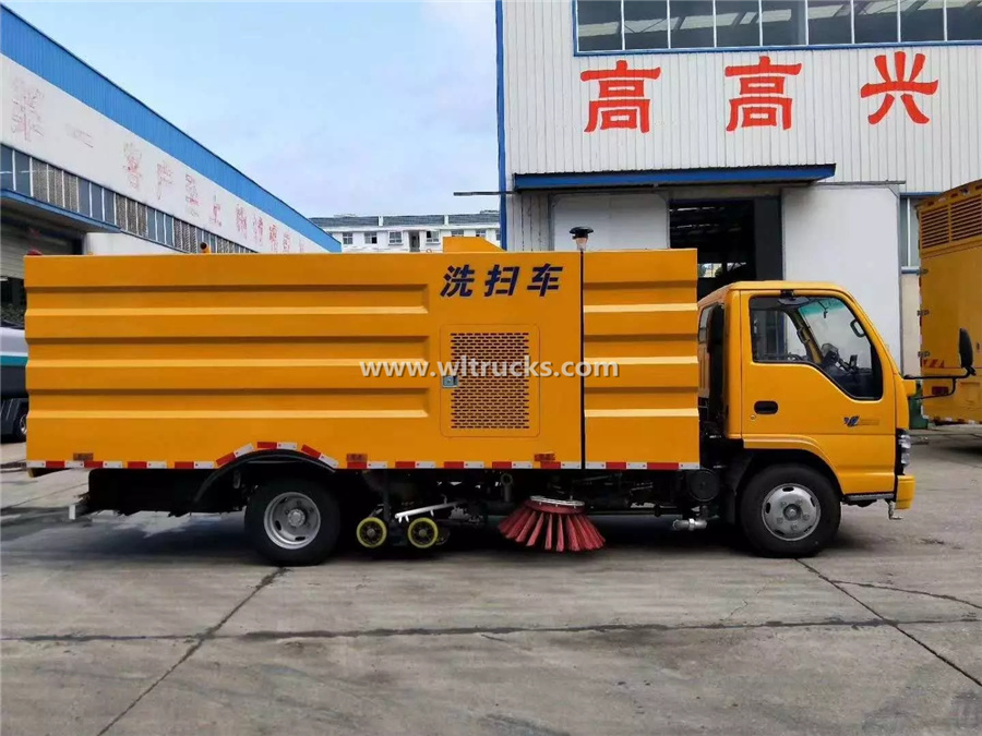 Isuzu 9 ton washing and sweeping truck