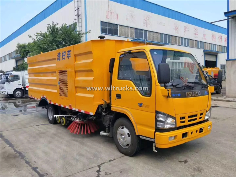 Isuzu 9m3 washing and sweeping truck