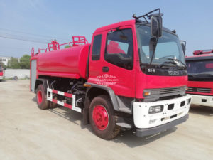 Isuzu fire water tank truck