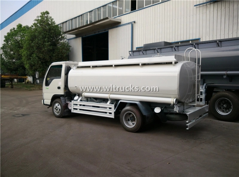 JAC 5000L Fuel Oil Refueling Truck