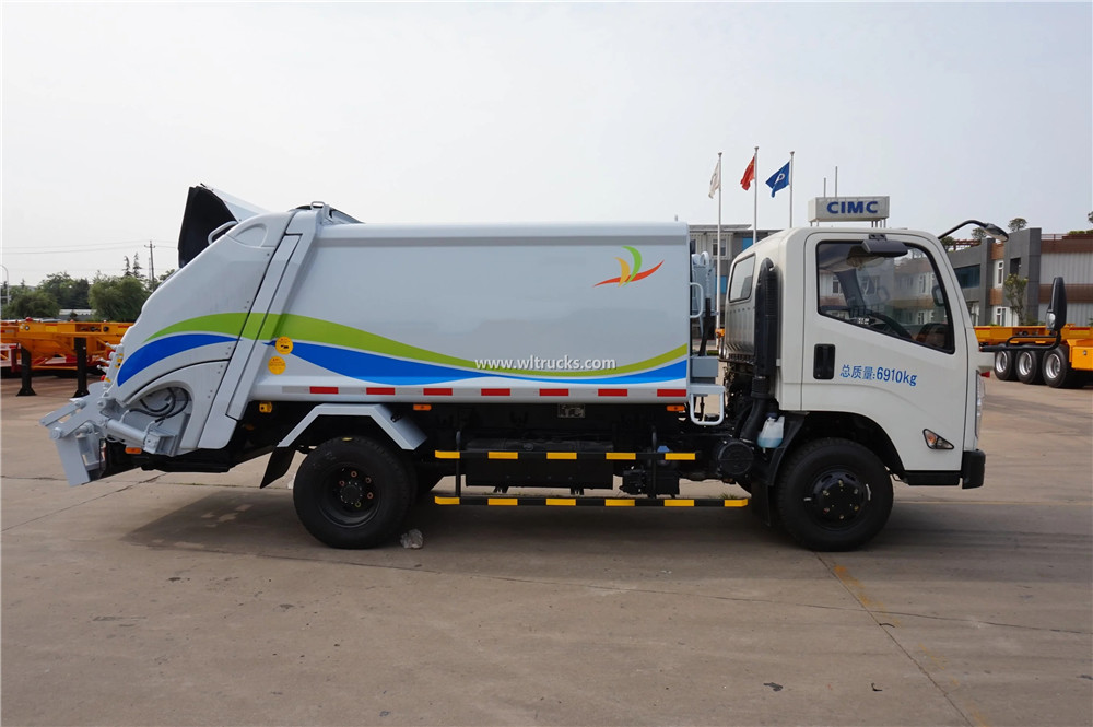 JMC 5 ton compactor garbage truck