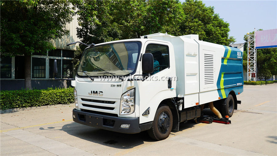 JMC 6 ton vacuum cleaner sweeper truck