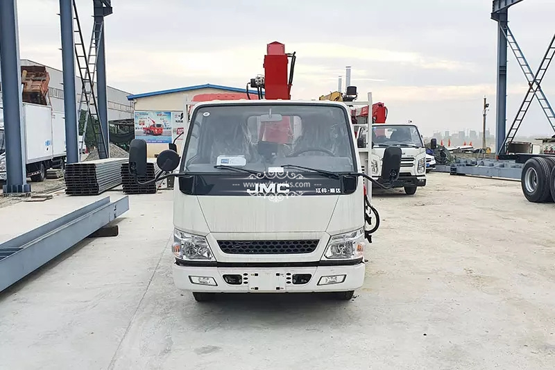 JMC crane truck