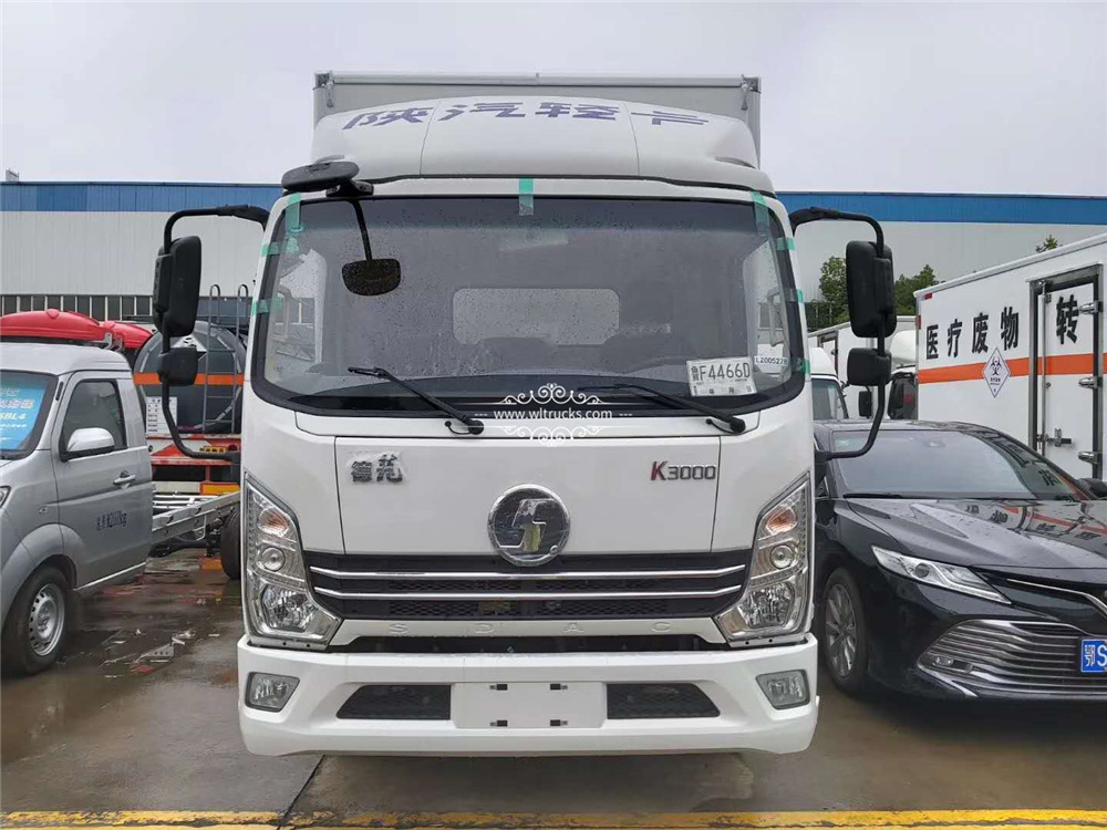 Shacman Delong 5 ton Refrigerated transport truck