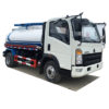 Sinotruk Howo 8000 liter vacuum fecal suction truck