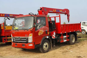 Sinotruk truck crane