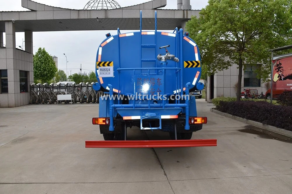 10 cubic meters Road water delivery Sprinkler Truck