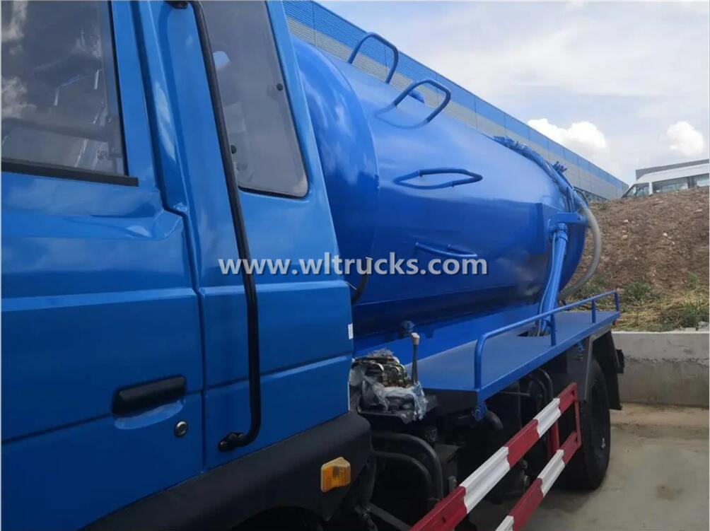 10000 liters vacuum Sewage Suction Truck