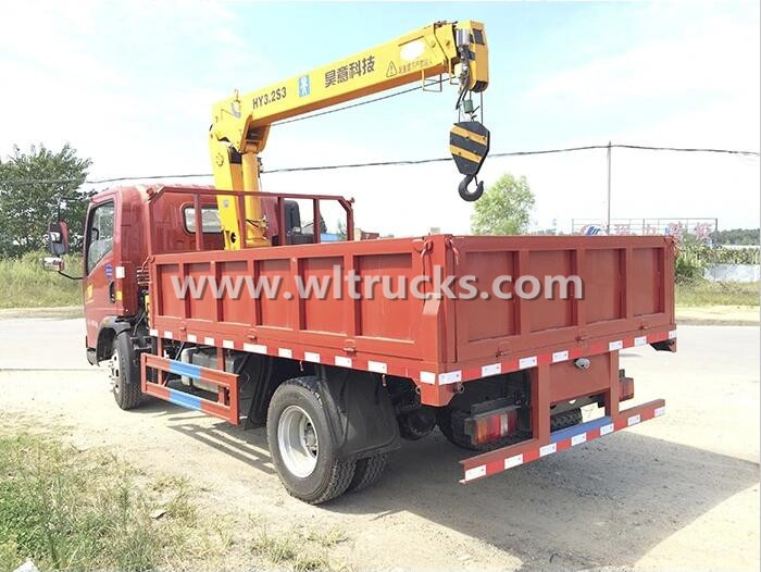 3 Ton cargo Truck Mounted Crane