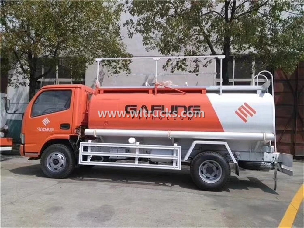4 ton Fuel Refueling Truck