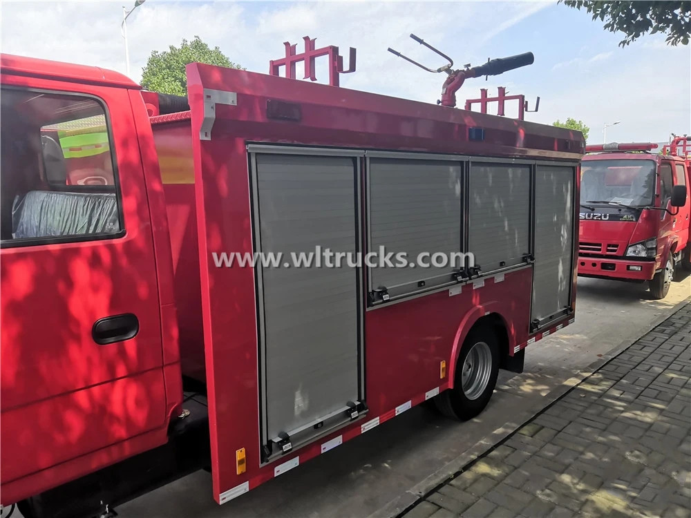 4 ton water Foam Tank Fire Truck