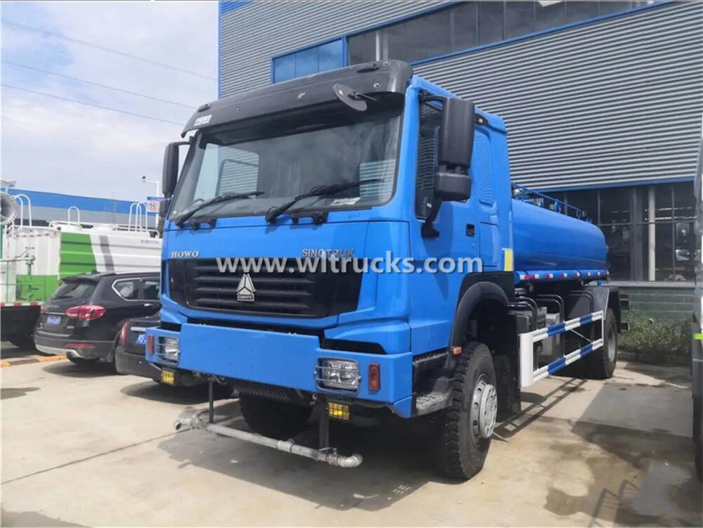 4X4 HOWO 15 ton Water Bowser Truck
