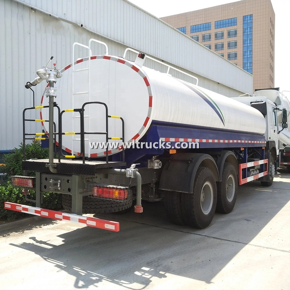 6000 gallon Water Clean truck