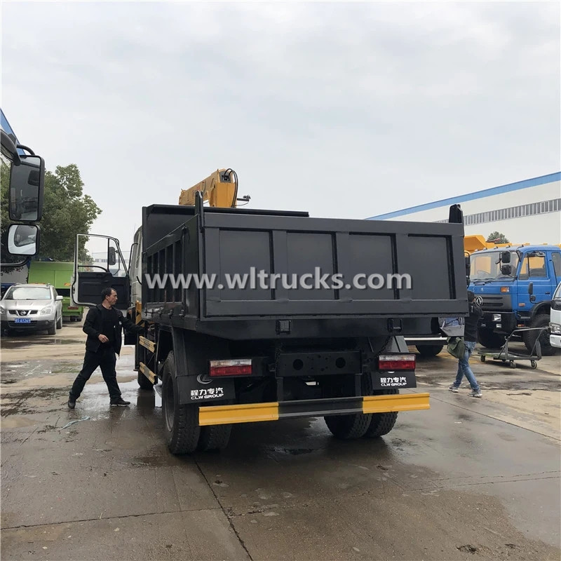 Dongfeng 4x4 Crane Truck with dumper