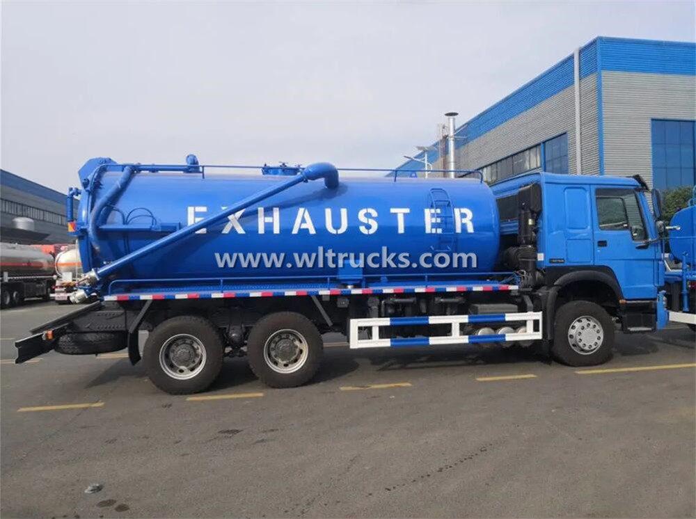 HOWO 18000L Sewage Suction Truck