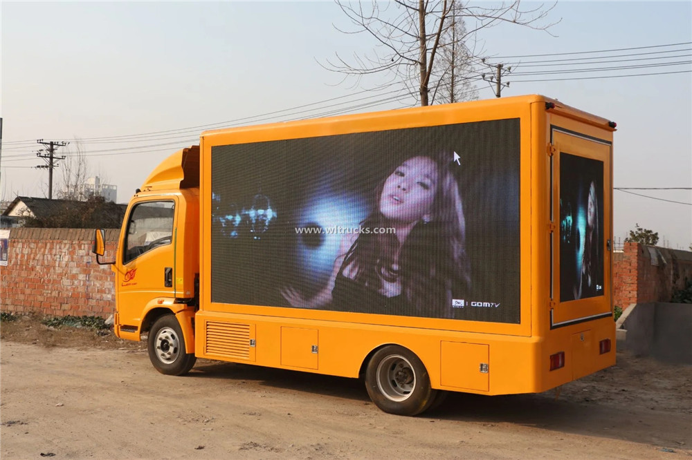 Howo Light Duty Mobile LED Truck