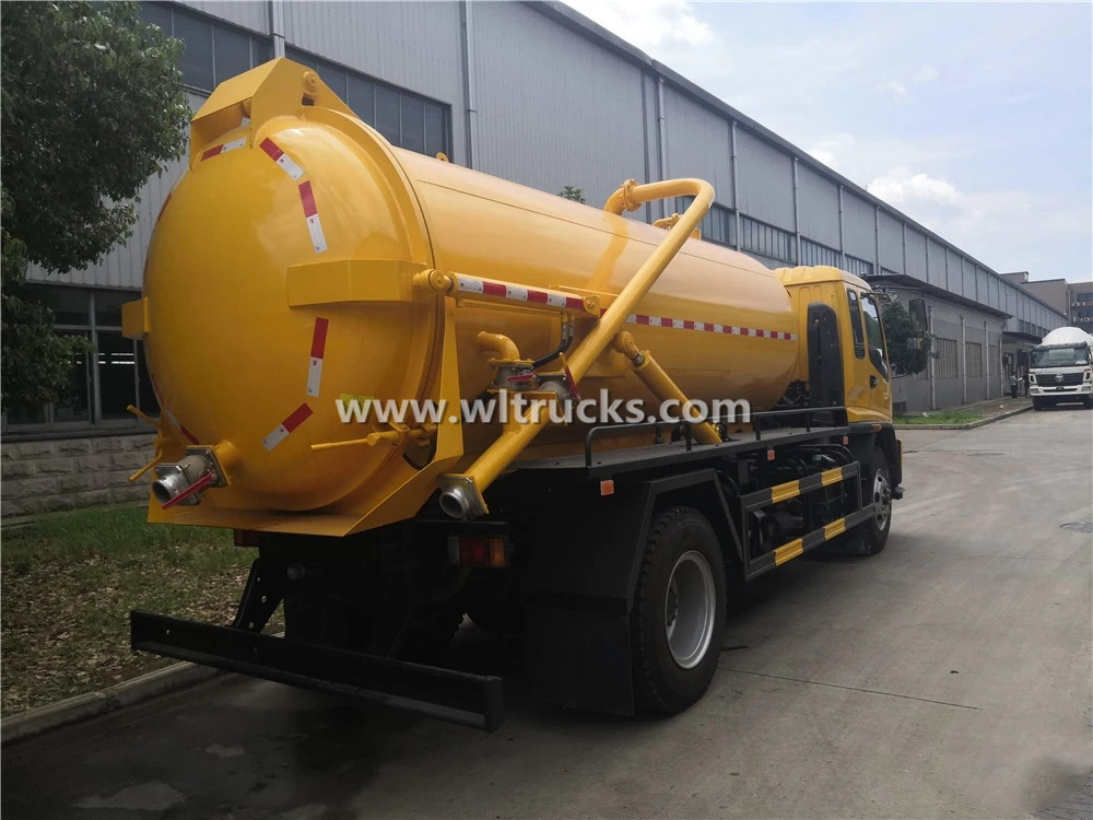 Isuzu 12000 liters Vacuum Tank Truck