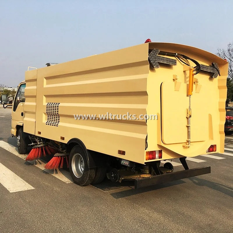 Isuzu 5cbm Vacuum Road Sweeper truck