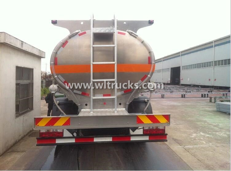 JAC 2500 gallon Aluminum alloy Fuel Cistern Truck