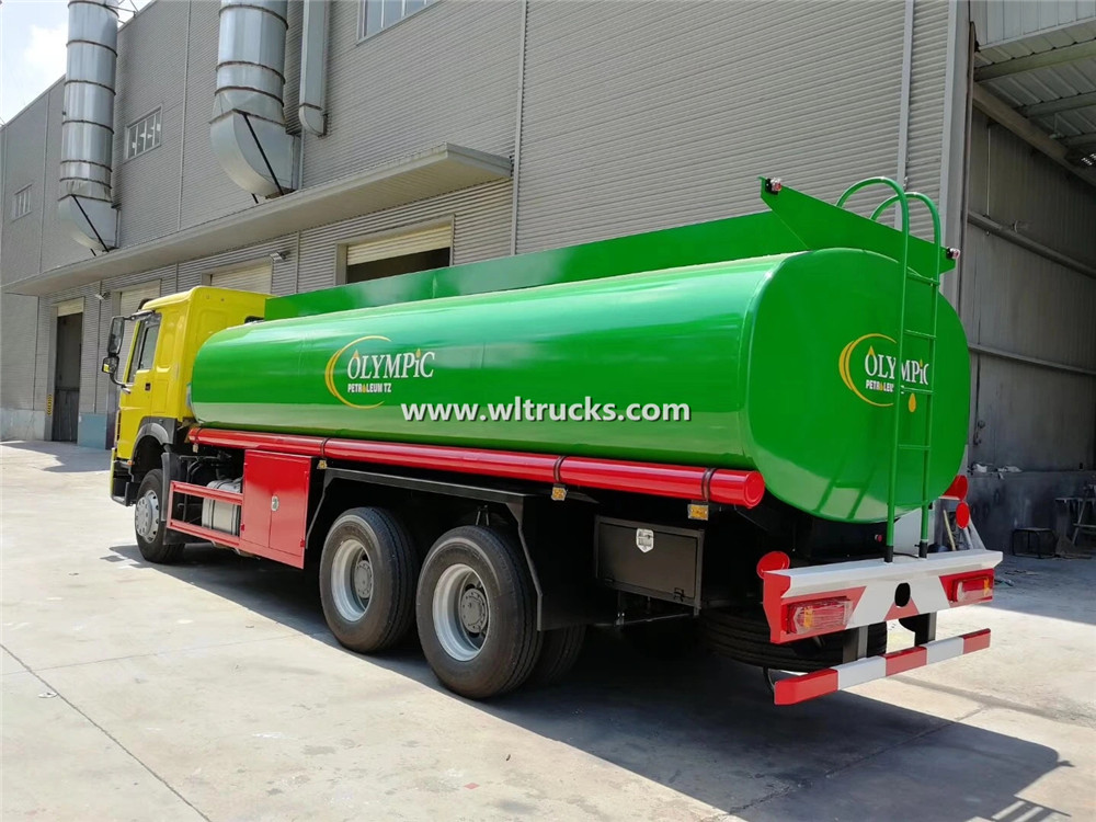 Oil Transport Tanker Truck