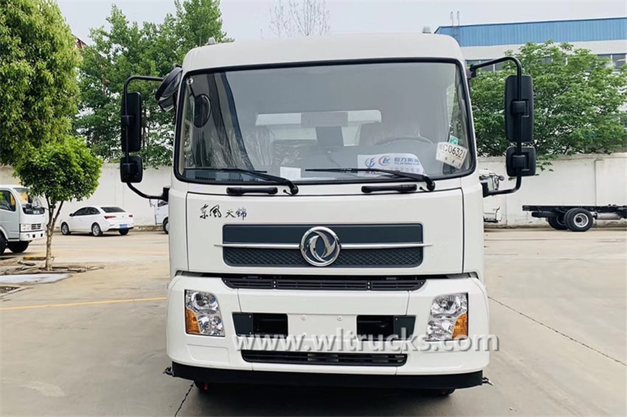 Dongfeng KinRun cleaning and sweeping truck