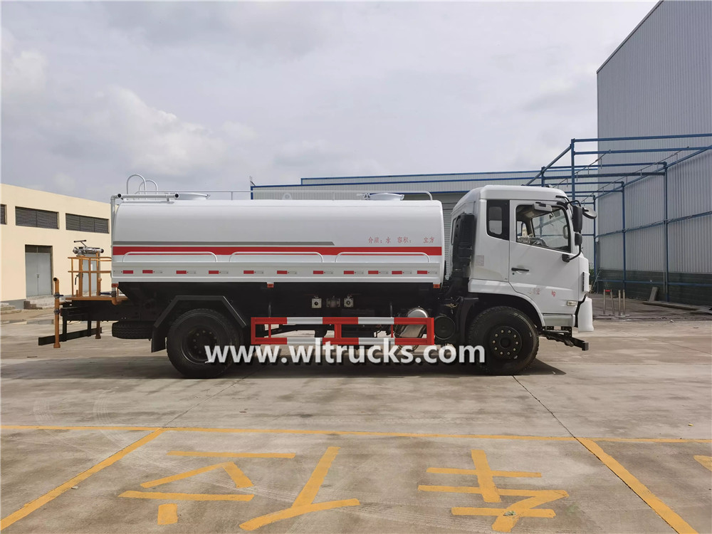 Dongfeng Kinrun 15m3 water sprinkler truck