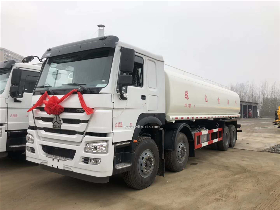 12 wheel Sinotruk Howo 25000liters water tanker truck