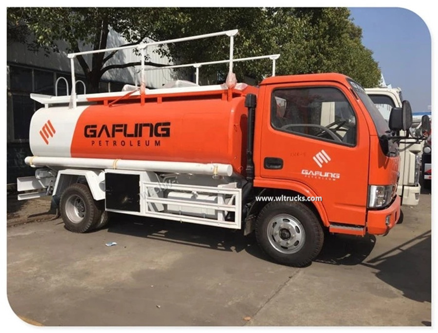 DFAC 5000L fuel refueler tank truck