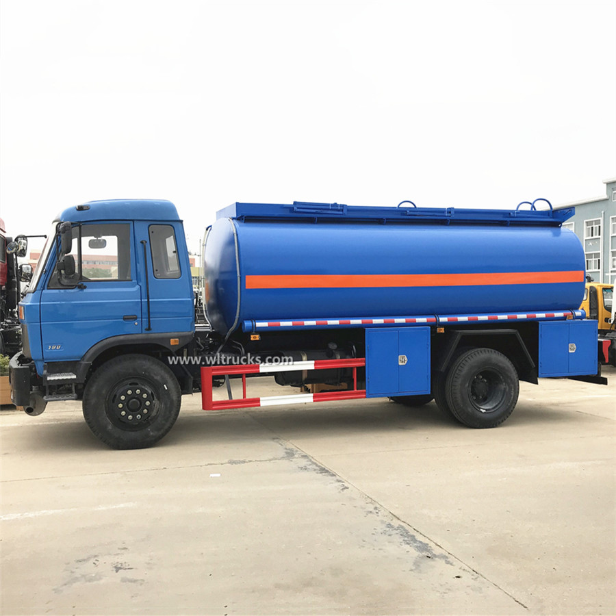 DONGFENG 12000 liters oil delivery truck