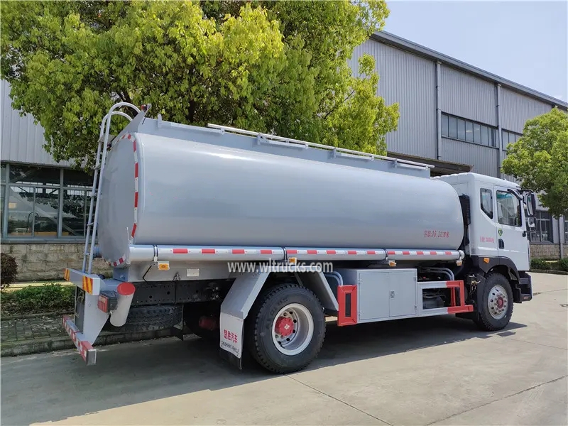 Dongfeng 15000L fuel tank truck